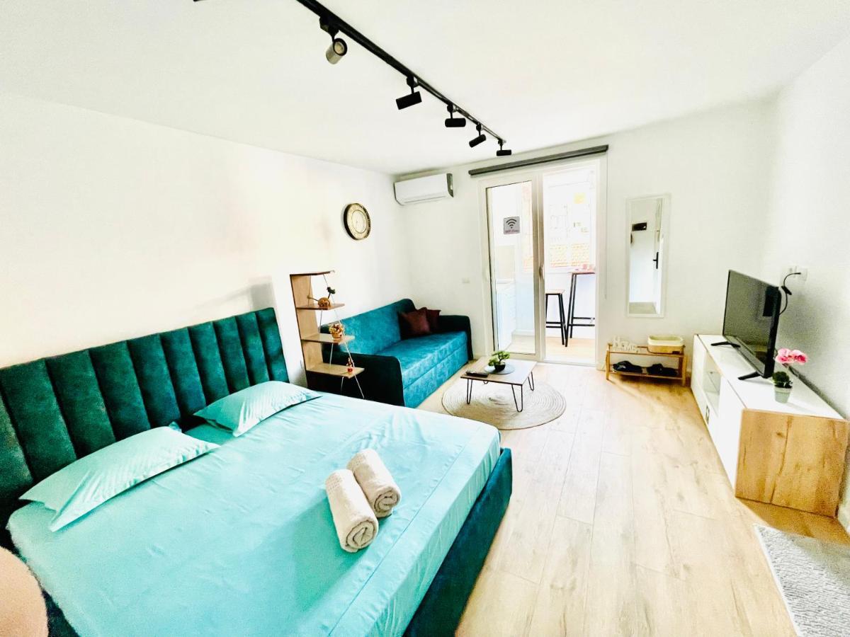 Central Studio Apartment 1, Тирана Екстериор снимка