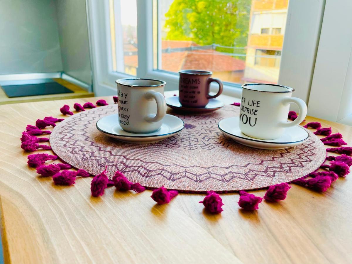 Central Studio Apartment 1, Тирана Екстериор снимка