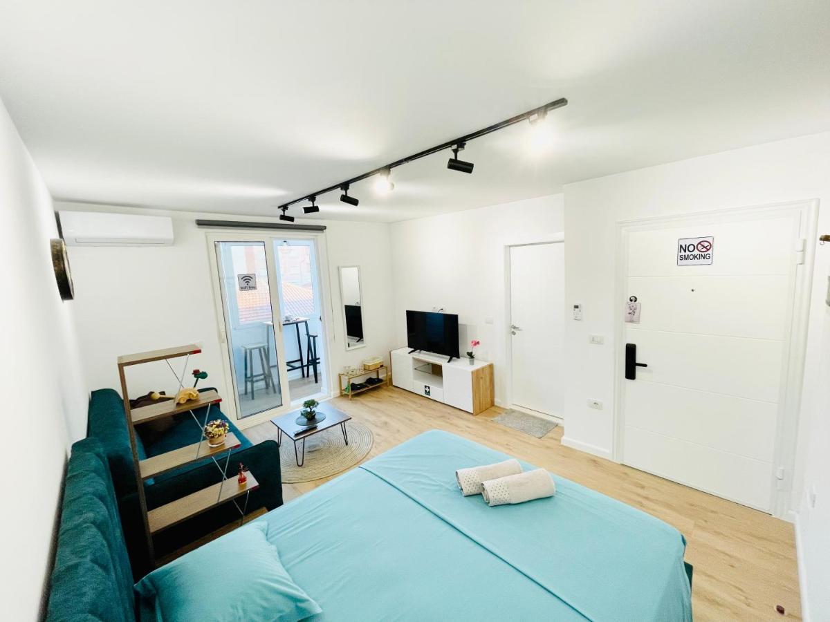 Central Studio Apartment 1, Тирана Екстериор снимка
