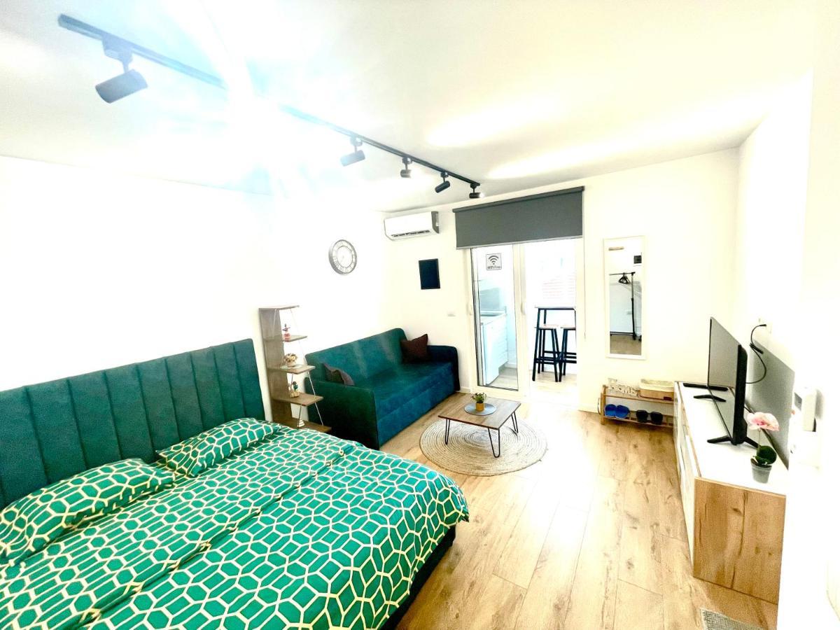 Central Studio Apartment 1, Тирана Екстериор снимка