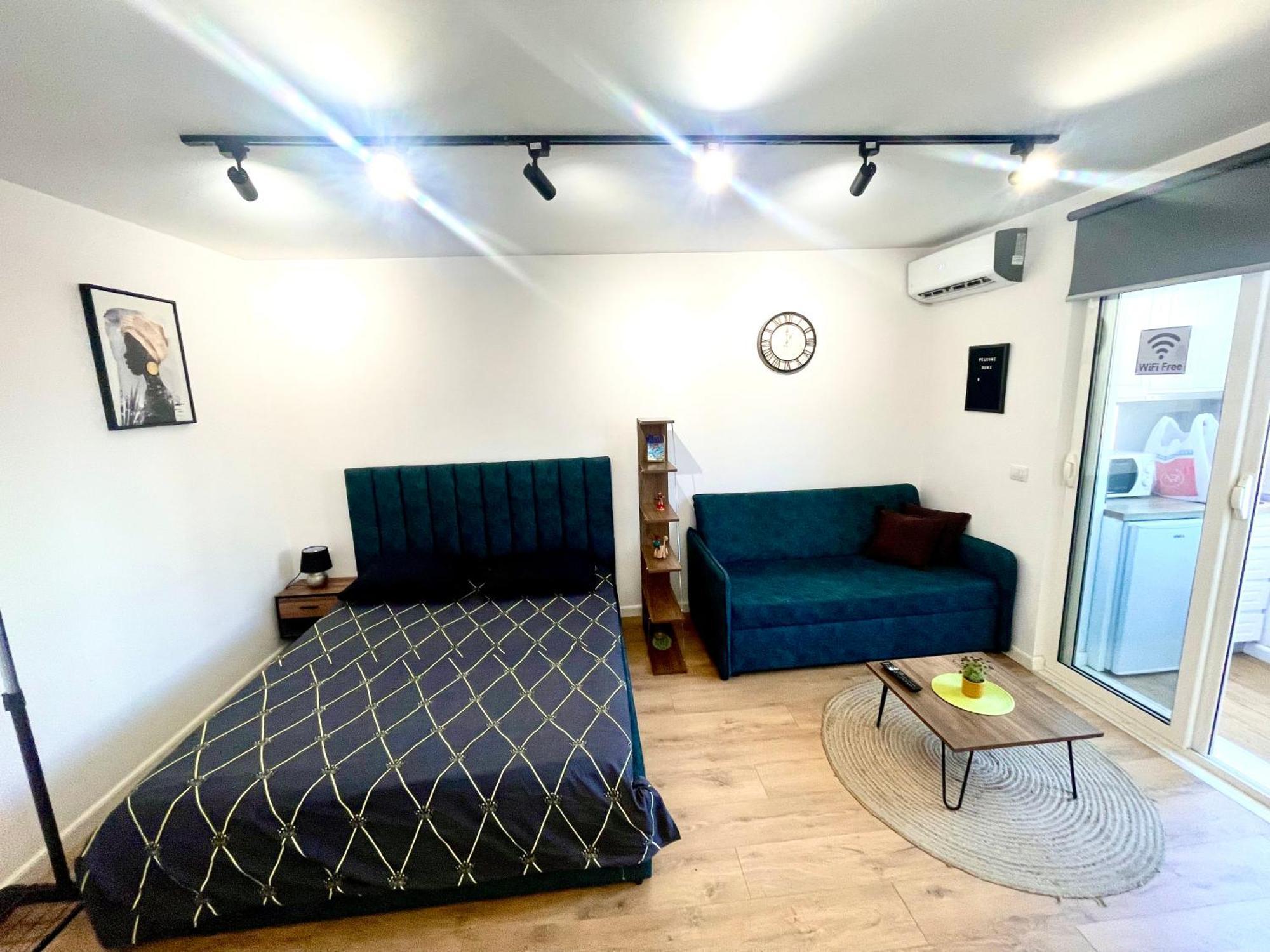 Central Studio Apartment 1, Тирана Екстериор снимка