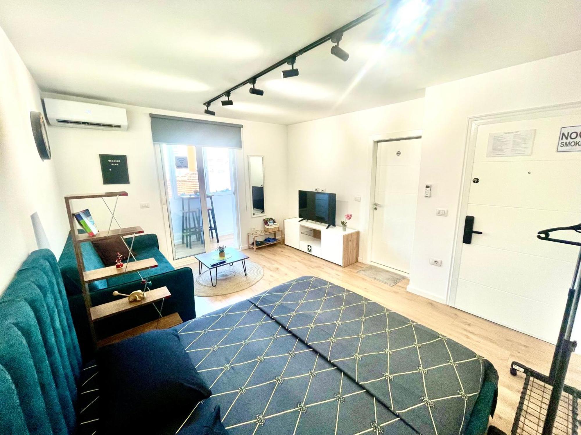Central Studio Apartment 1, Тирана Екстериор снимка